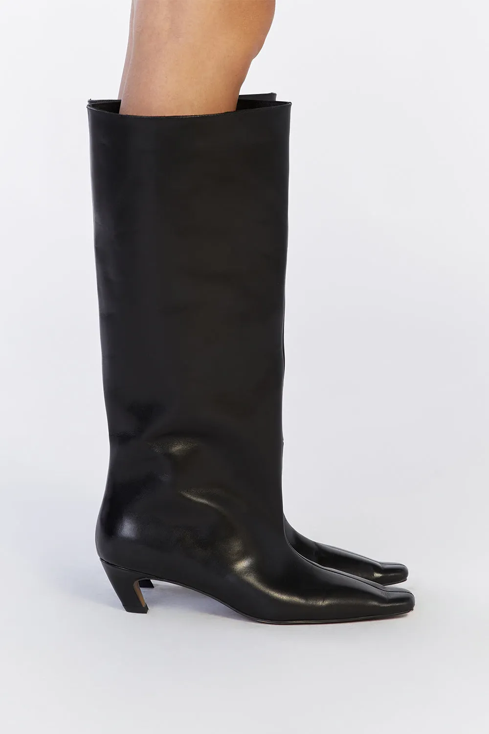 ALIAS MAE CRAWFORD BLACK BOOT