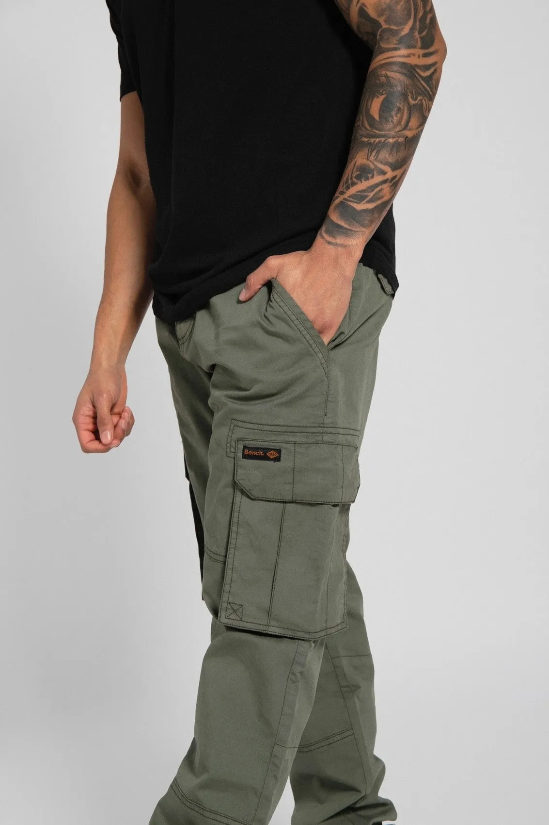 Mens 'SERGEI' Cargo Pants - OLIVE