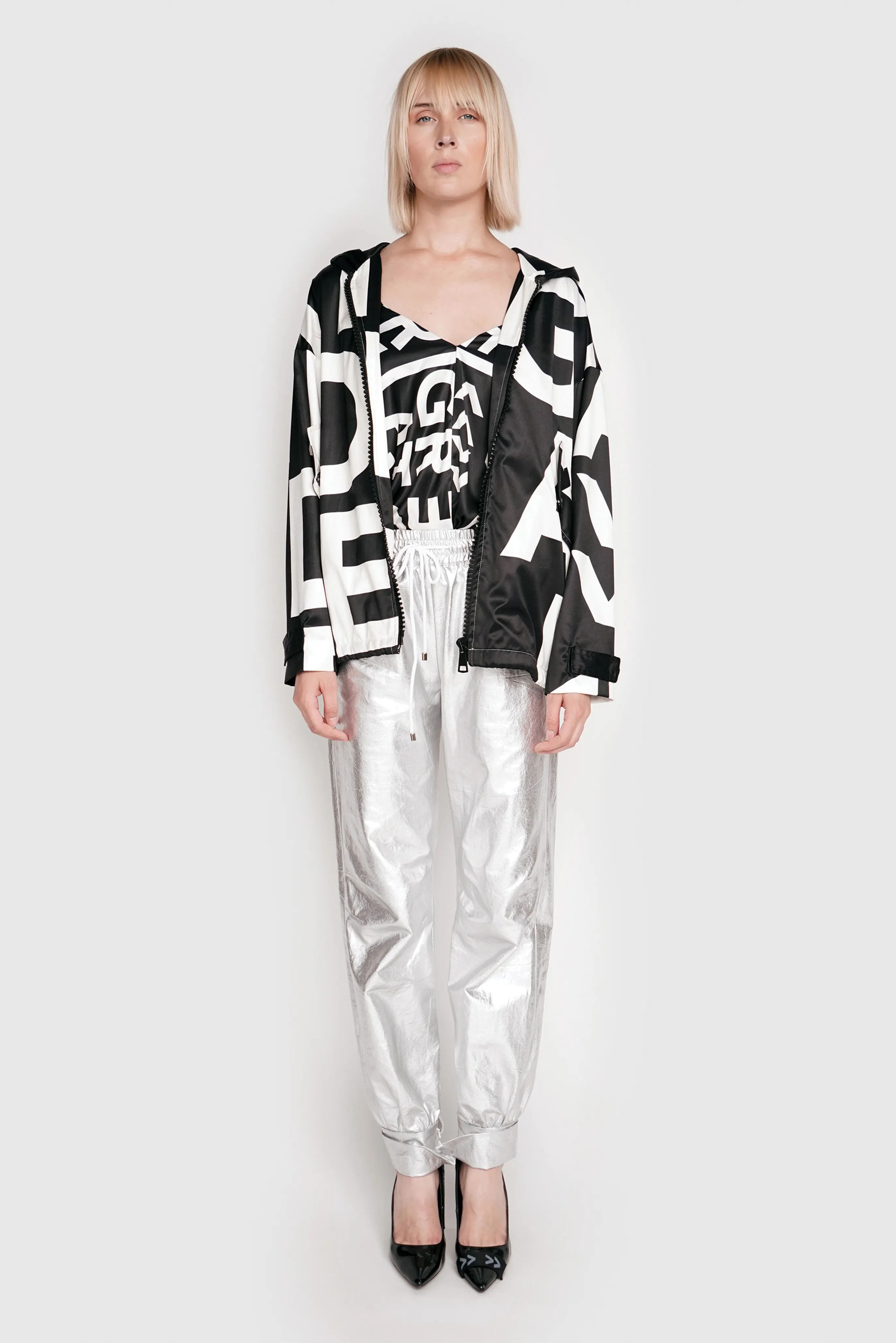 METALLIC TRACK PANTS